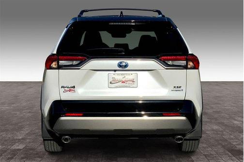 2024 Toyota RAV4 Hybrid SE