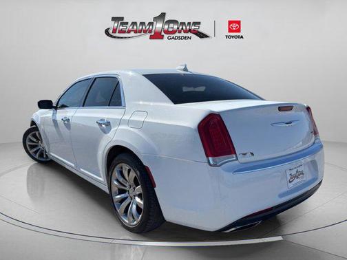 2017 Chrysler 300C Base
