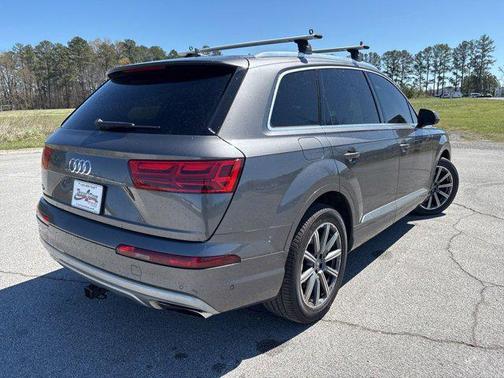 2019 Audi Q7 55 Prestige