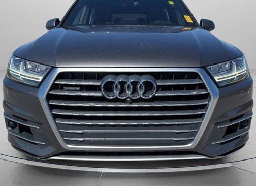 2019 Audi Q7 55 Prestige