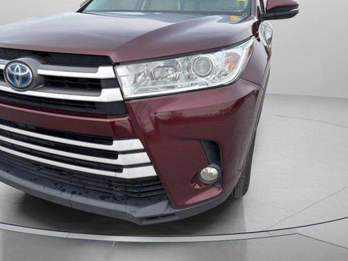2019 Toyota Highlander Hybrid XLE