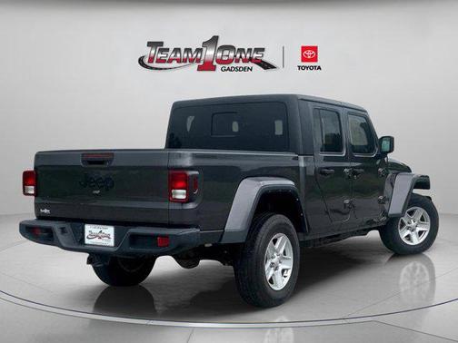 2022 Jeep Gladiator Sport S