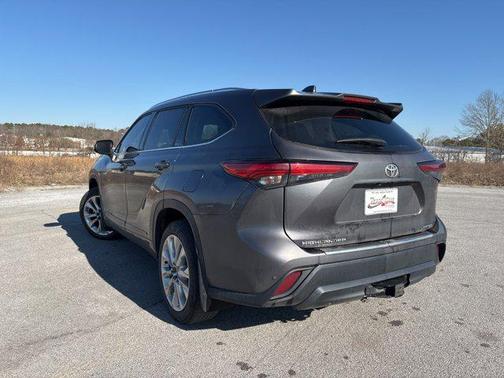 2023 Toyota Highlander Limited