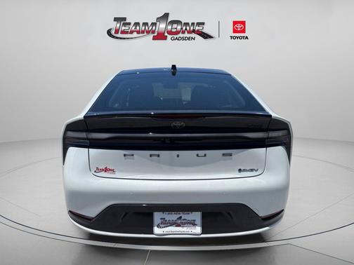 Wind Chill Pearl 2026 Toyota Prius Plug-In Hybrid XSE Premium