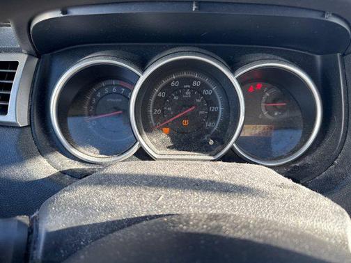 2011 Nissan Versa 1.8 S