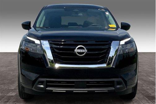 2025 Nissan Pathfinder S 4WD
