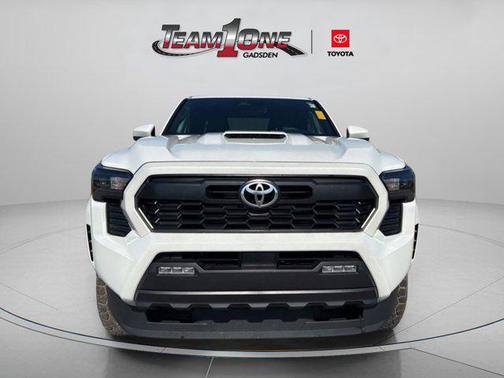 2025 Toyota Tacoma Hybrid TRD Sport