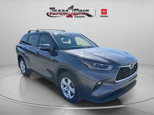 2021 Toyota Highlander LE