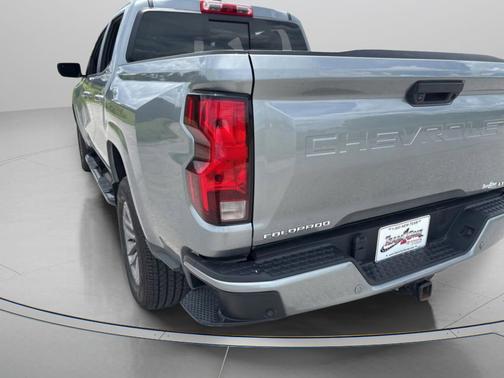 Sterling Gray Metallic 2024 Chevrolet Colorado LT