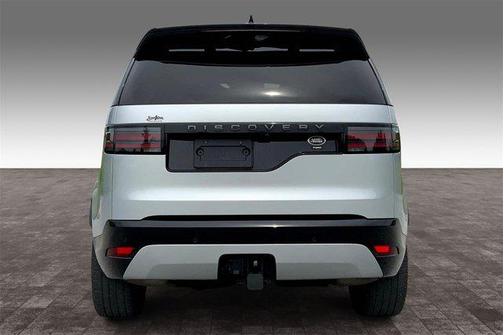 2023 Land Rover Discovery P360 S R-Dynamic
