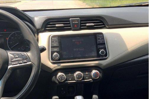 2020 Nissan Versa 1.6 SV
