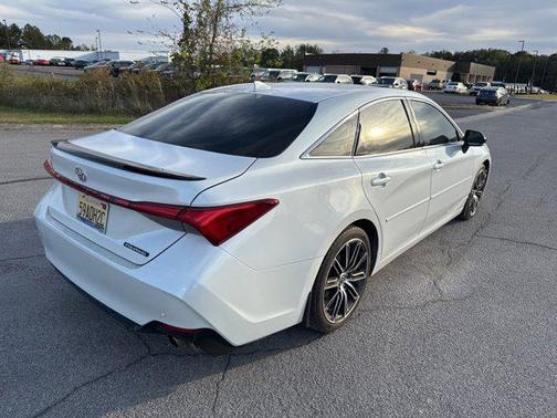 2019 Toyota Avalon
