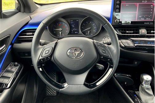 2021 Toyota C-HR XLE