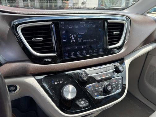 2018 Chrysler Pacifica Touring-L