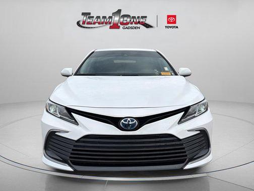 2024 Toyota Camry Hybrid LE