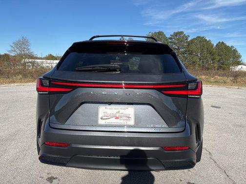 2025 Lexus NX 350h Premium