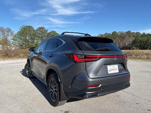 2025 Lexus NX 350h Premium