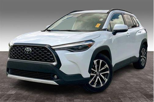 2024 Toyota Corolla Cross XLE