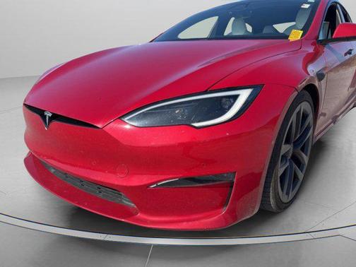 2022 Tesla Model S Base