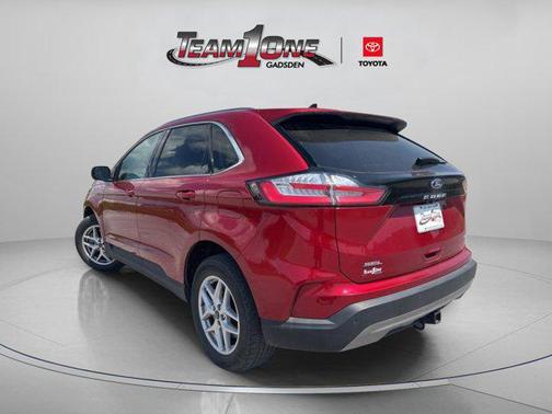 Rapid Red Metallic Tinted Clearcoat 2023 Ford Edge SEL