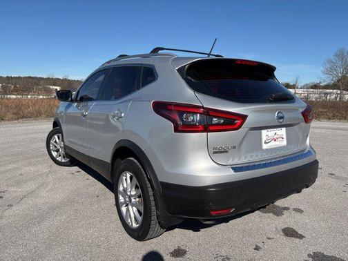 2020 Nissan Rogue Sport SV