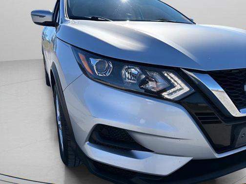 2020 Nissan Rogue Sport SV