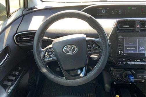 2022 Toyota Prius XLE