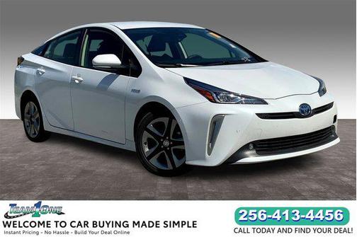 2022 Toyota Prius XLE