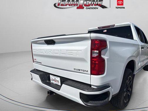 Summit White 2025 Chevrolet Silverado 1500 Custom