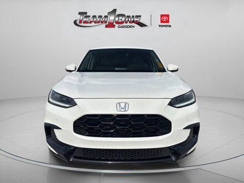 White 2023 Honda HR-V EX-L