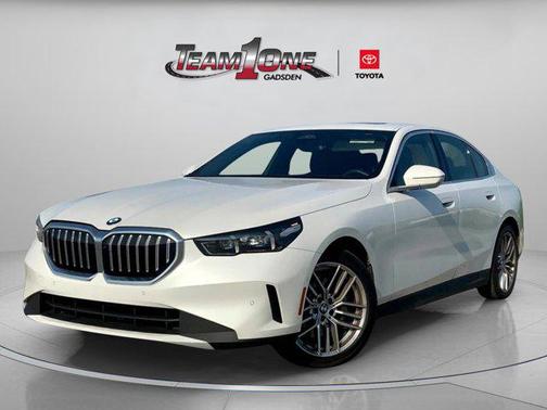 2025 BMW 530 i