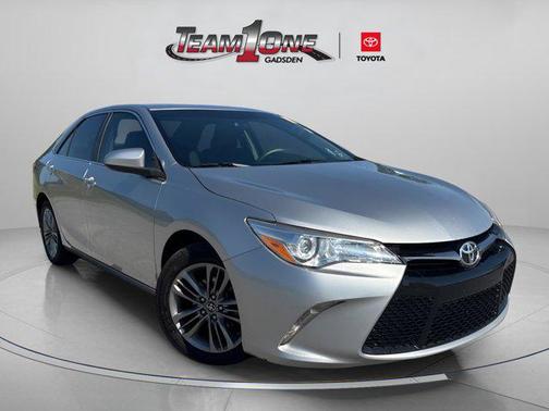 Celestial Silver Metallic 2016 Toyota Camry SE