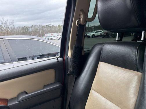 2010 Ford Explorer Eddie Bauer