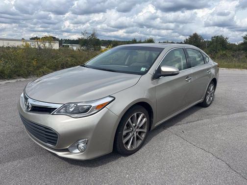 Creme Brulee 2014 Toyota Avalon XLE Touring