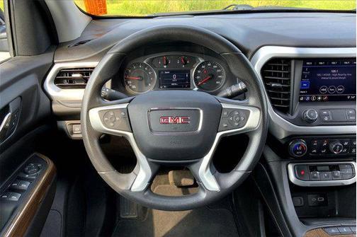 2023 GMC Acadia FWD SLE