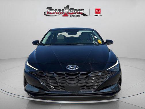 2022 Hyundai ELANTRA HEV Limited