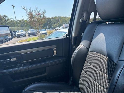 2015 RAM 1500 Sport