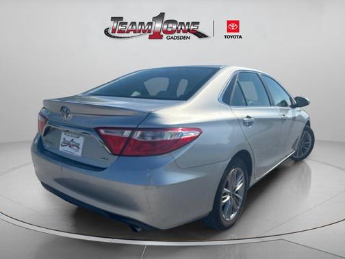 Celestial Silver Metallic 2016 Toyota Camry SE