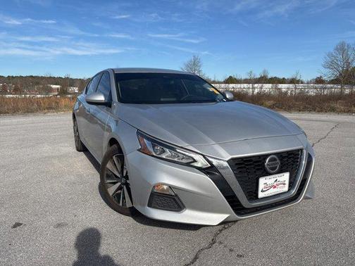 2022 Nissan Altima 2.5 SV