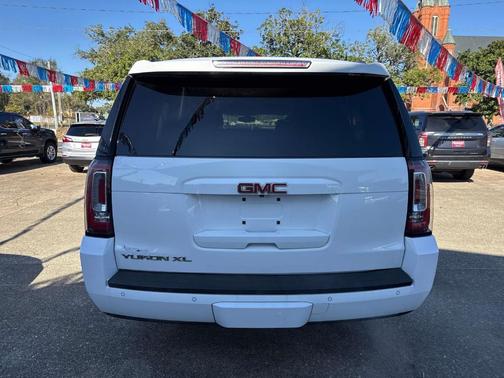 2015 GMC Yukon XL 1500 SLE