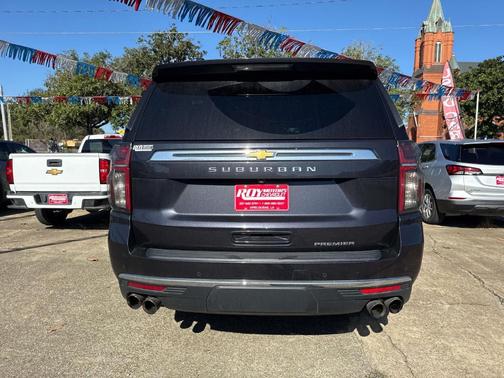 2023 Chevrolet Suburban Premier