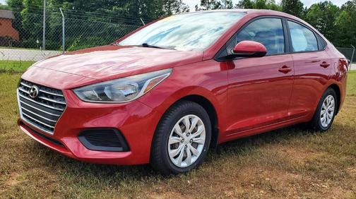 2019 Hyundai Accent SE