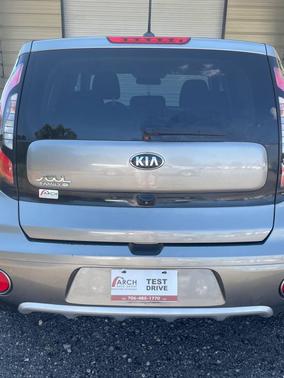 2017 Kia Soul +