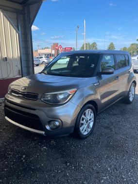 2017 Kia Soul +