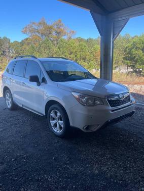 2016 Subaru Forester 2.5i