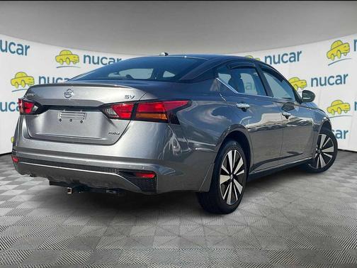 2022 Nissan Altima 2.5 SV