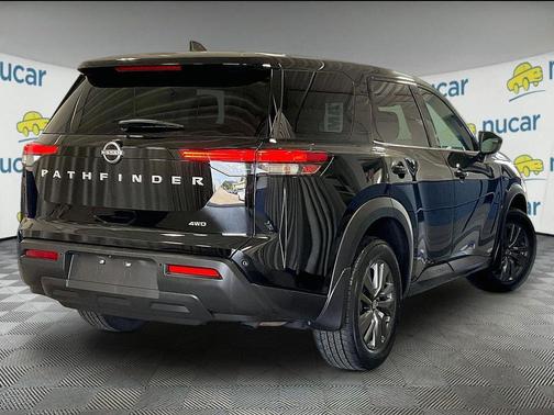Super Black 2024 Nissan Pathfinder S 4WD