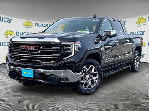 2022 GMC Sierra 1500 SLT