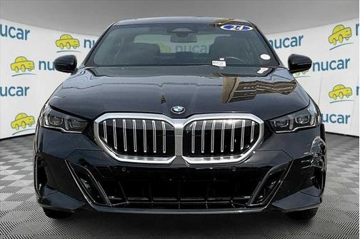 2024 BMW 530 i xDrive