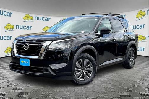 2022 Nissan Pathfinder SV 4WD